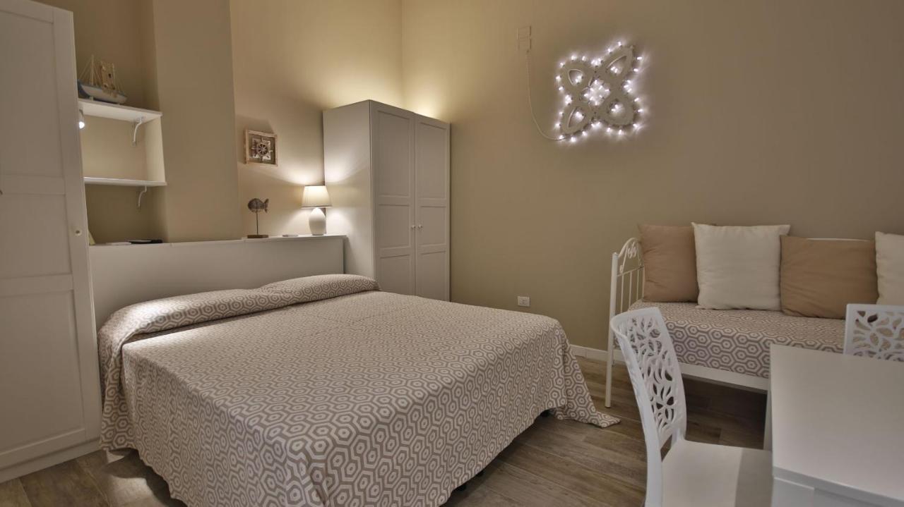 Casa Levante A 75 Mt Dalla Spiaggia Monopoli Exterior foto