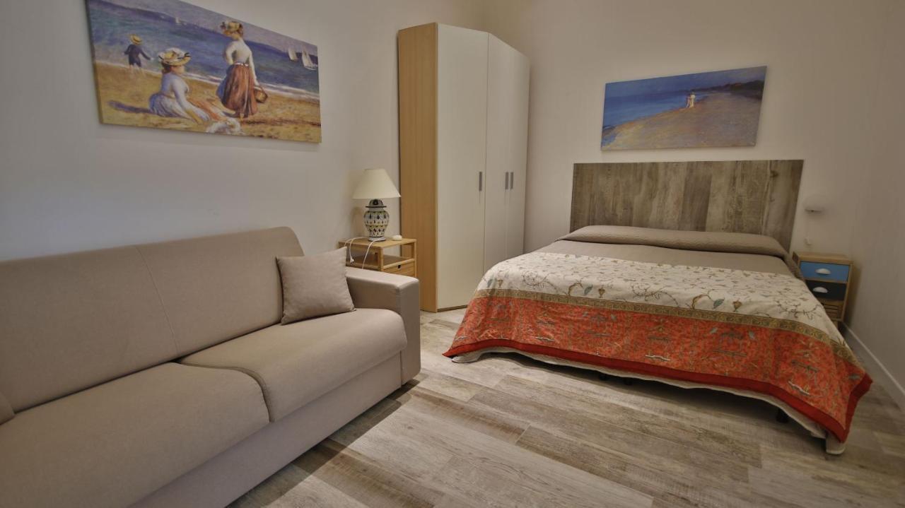 Casa Levante A 75 Mt Dalla Spiaggia Monopoli Exterior foto